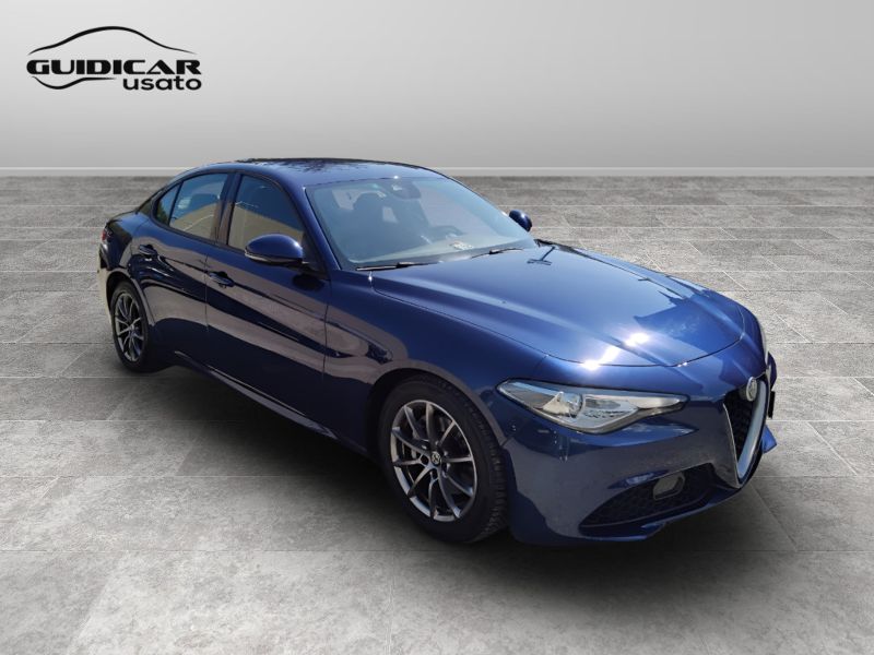 GuidiCar - ALFA ROMEO Giulia 2018 Giulia 2.2 t Business 136cv auto Usato